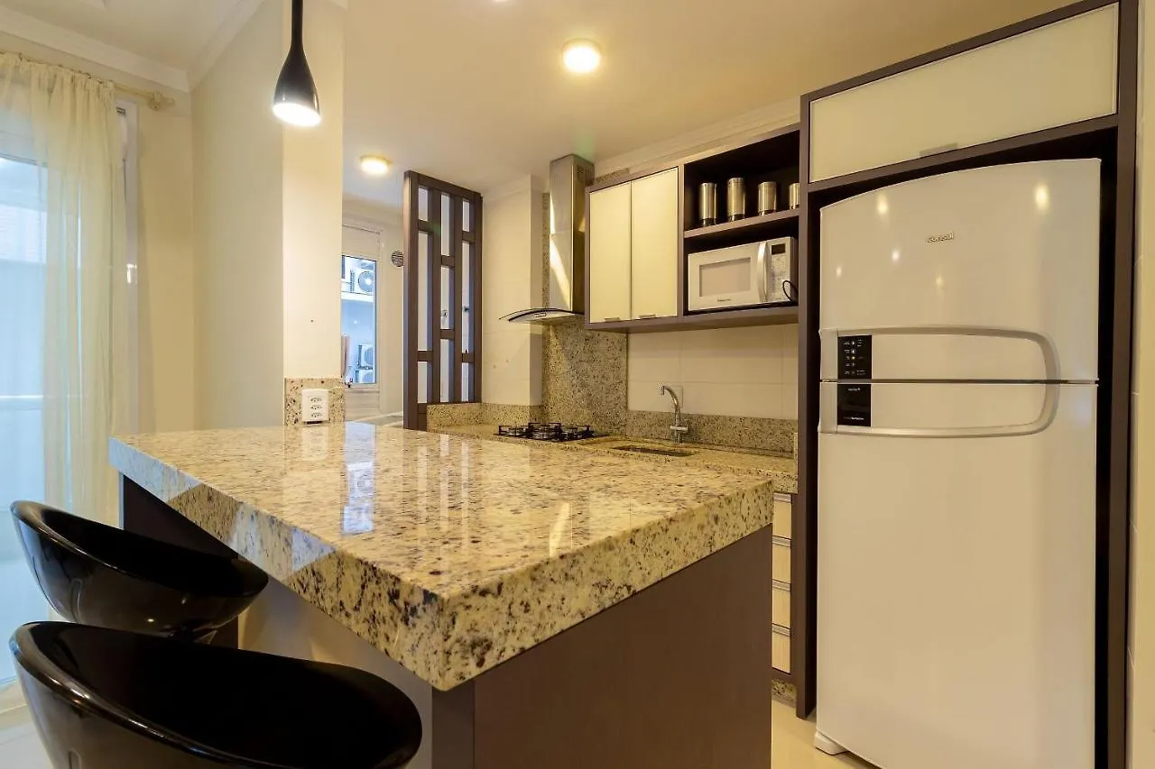 188 - Apartamento Em 4 Ilhas Acropole Com 03 Dormitorios 0*, Bombinhas